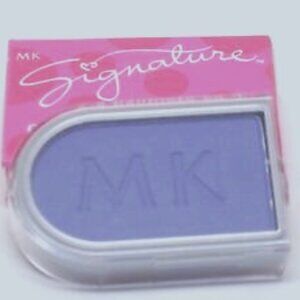 Periwinkle Signature Eye Shadow